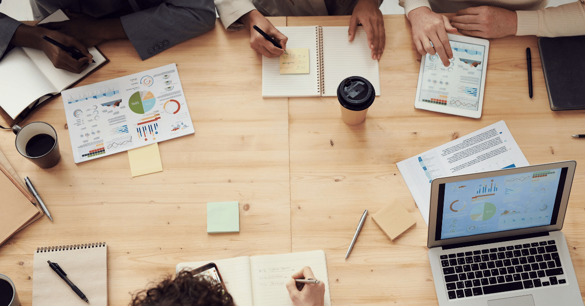 شذرات | القيادة الفعّالة الطريق إلى النجاح المستدام