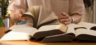 قراءة في كتاب.jpg 2